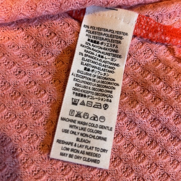 FREE PEOPLE we the free lovin leopard oversized thermal top in peach size S-XXL - Picture 12 of 13